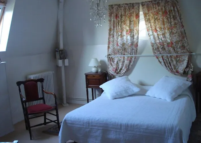 Les Iris Couette-café 3*